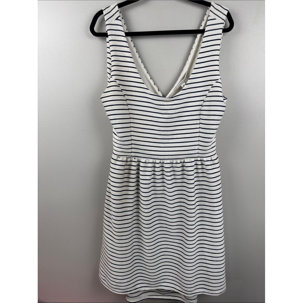 NWT LC Lauren Conrad White Navy Striped V-Neck Sleeveless Mini Dress open back